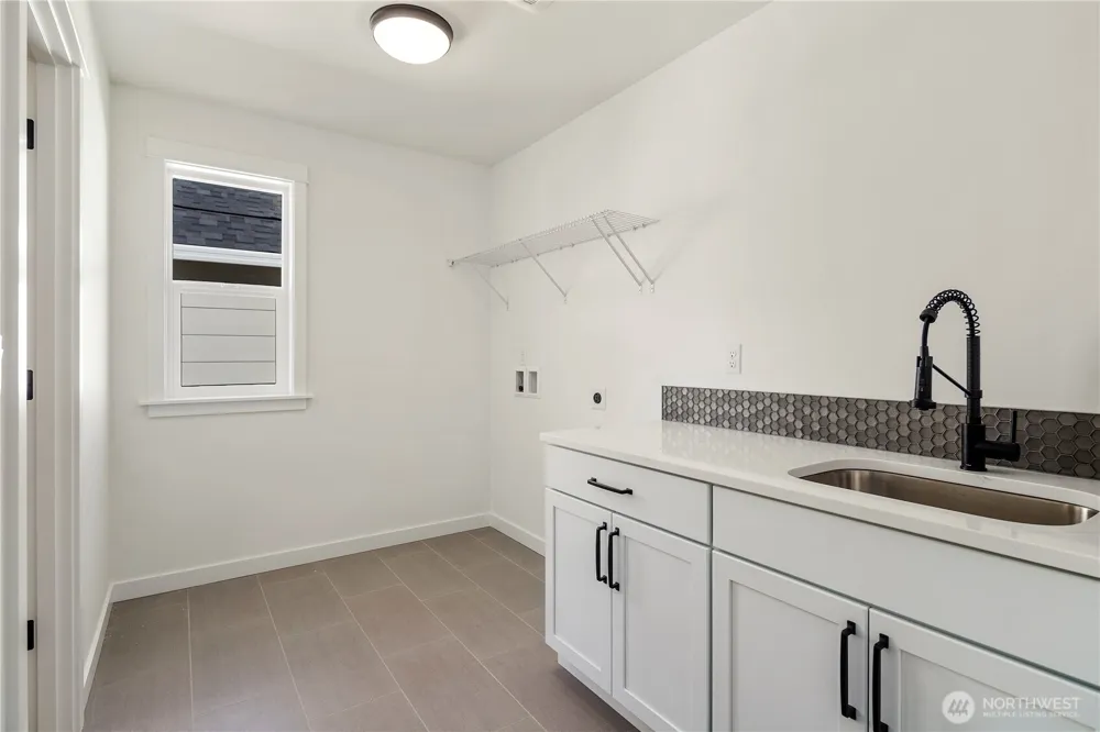 22026 81st Place W Edmonds, WA 98026