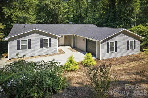 3517 Crestwood Drive