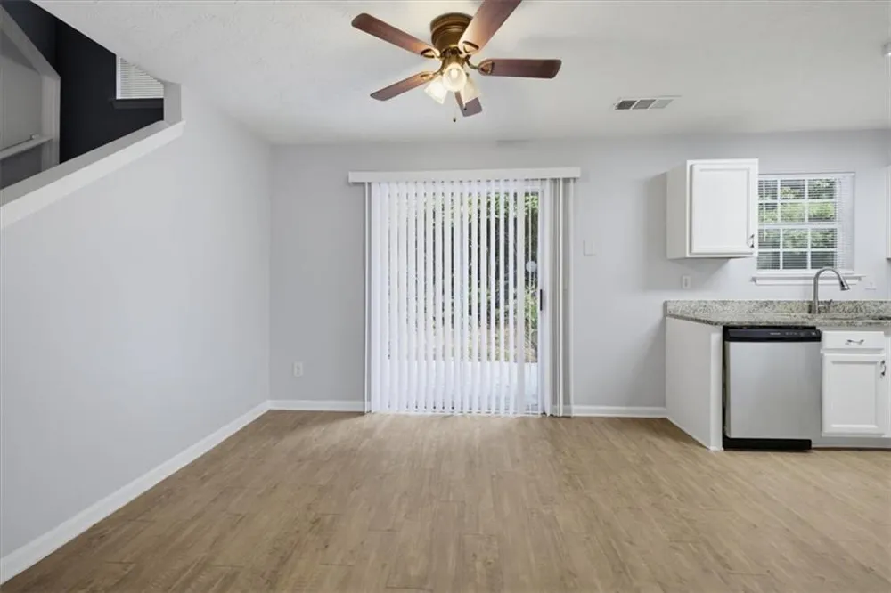 137 Spring Walk Way Lawrenceville, GA 30046