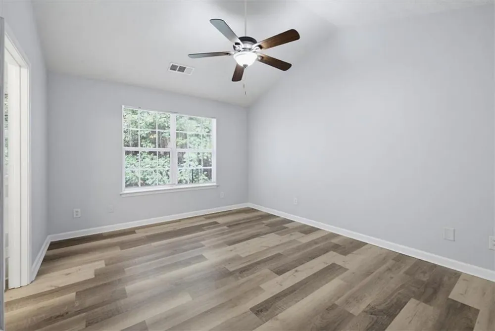 137 Spring Walk Way Lawrenceville, GA 30046