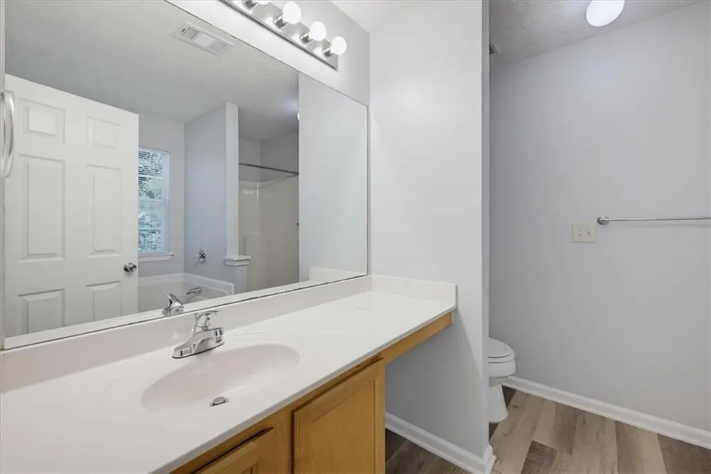 137 Spring Walk Way Lawrenceville, GA 30046