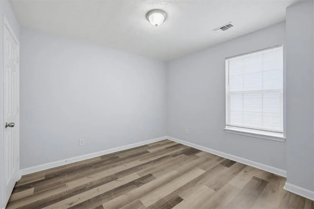 137 Spring Walk Way Lawrenceville, GA 30046