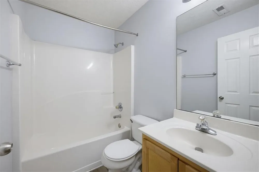 137 Spring Walk Way Lawrenceville, GA 30046