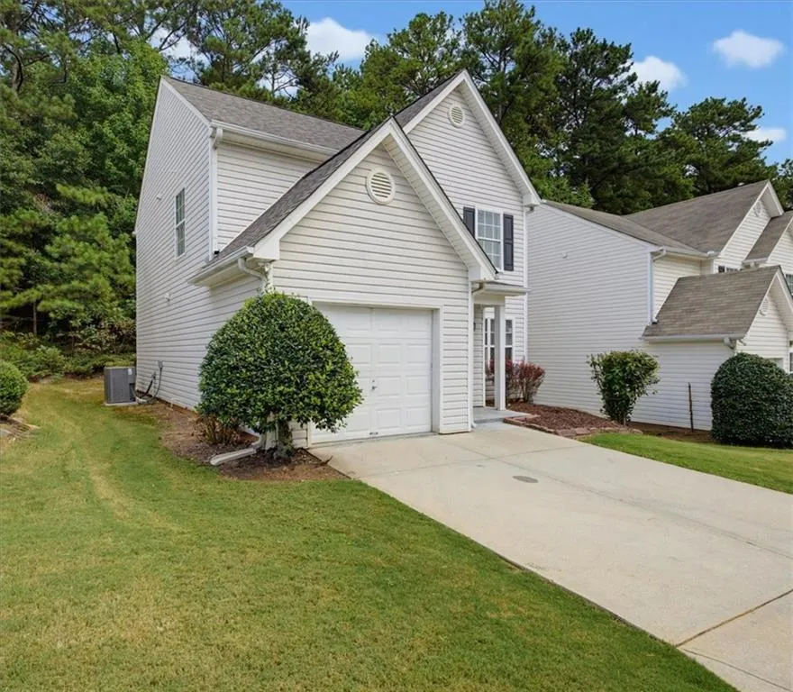 137 Spring Walk Way Lawrenceville, GA 30046