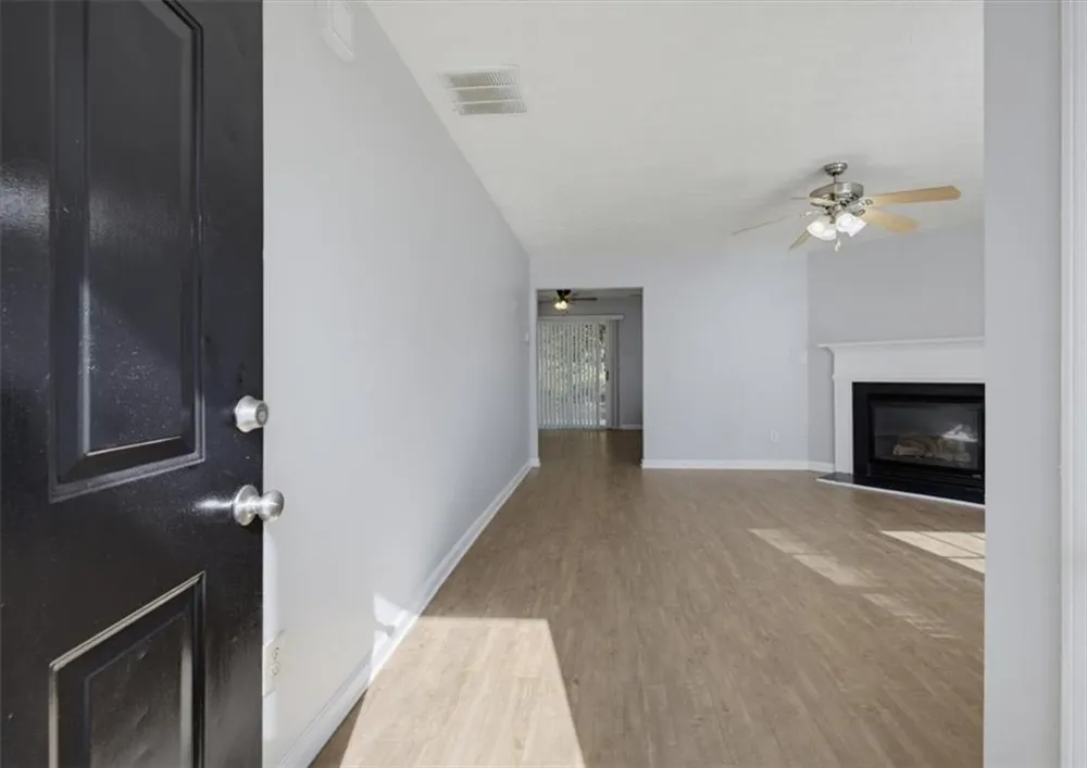 137 Spring Walk Way Lawrenceville, GA 30046