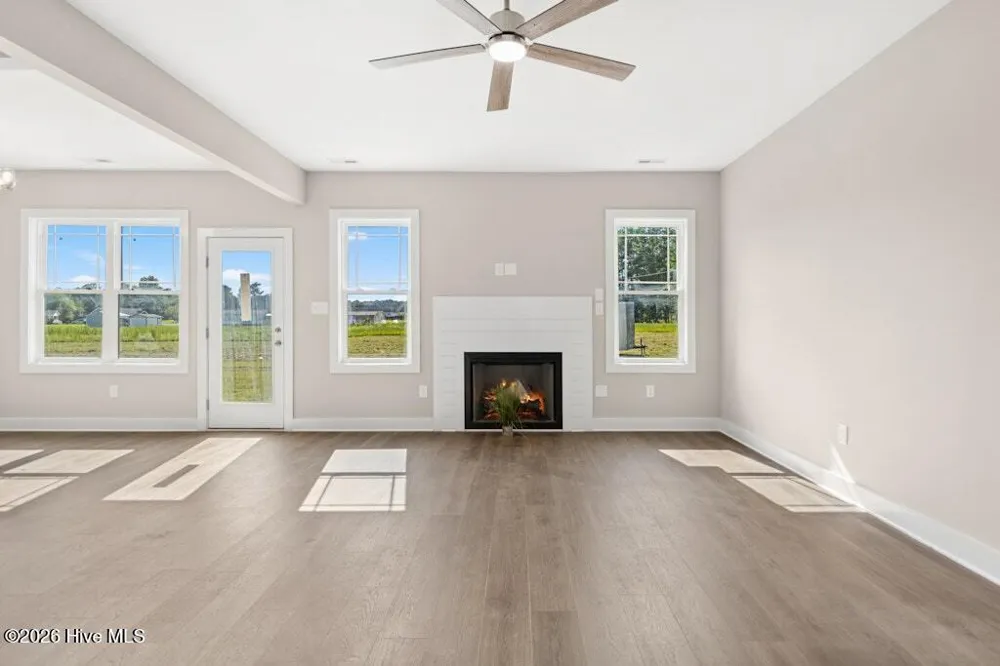 215 Bay Valley Road Kenly, NC 27542