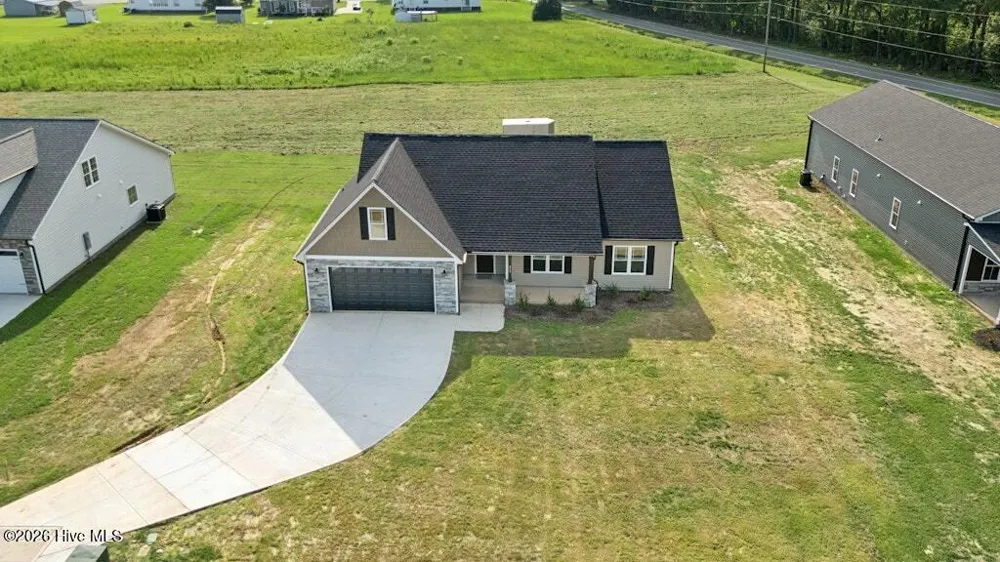 215 Bay Valley Road Kenly, NC 27542