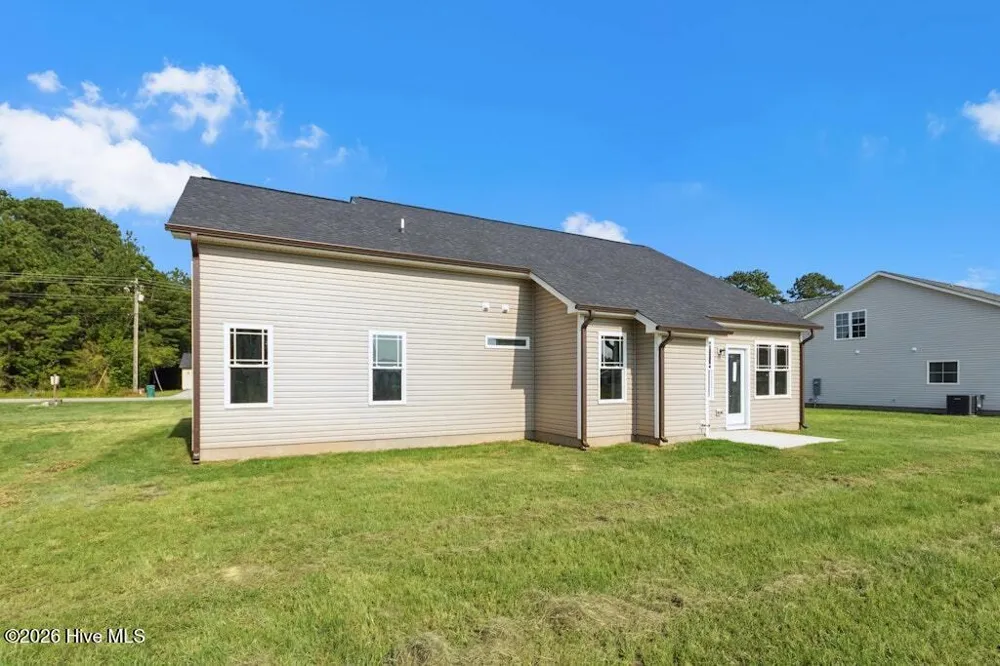 215 Bay Valley Road Kenly, NC 27542