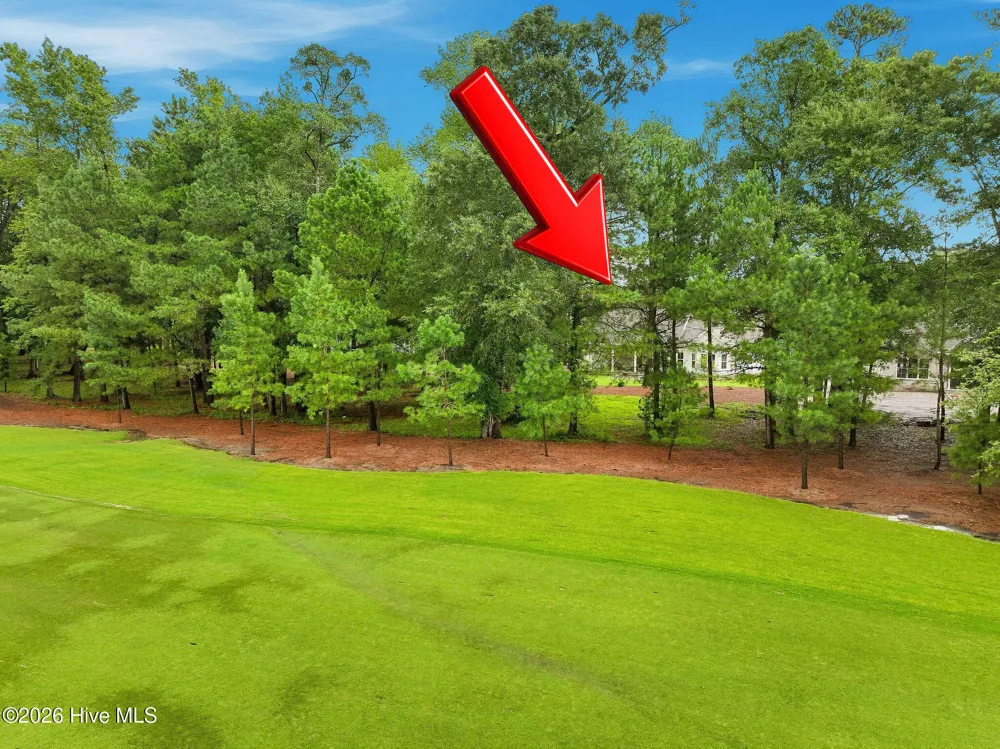 208 E Winding Way Wallace, NC 28466