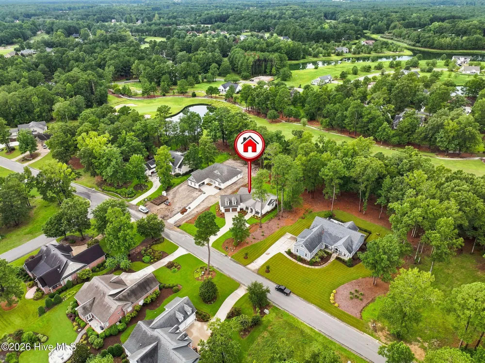 208 E Winding Way Wallace, NC 28466