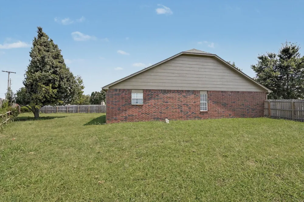 3630 E Berkeley Street Broken Arrow, OK 74014