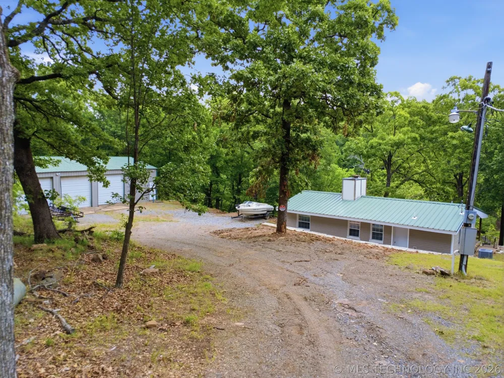 4248 W Pilot Drive Hulbert, OK 74441
