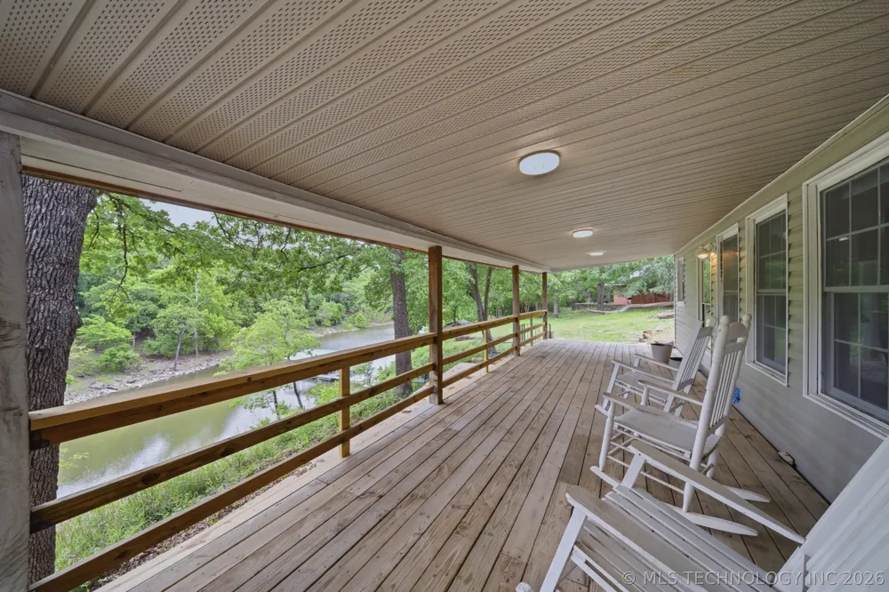 4248 W Pilot Drive Hulbert, OK 74441