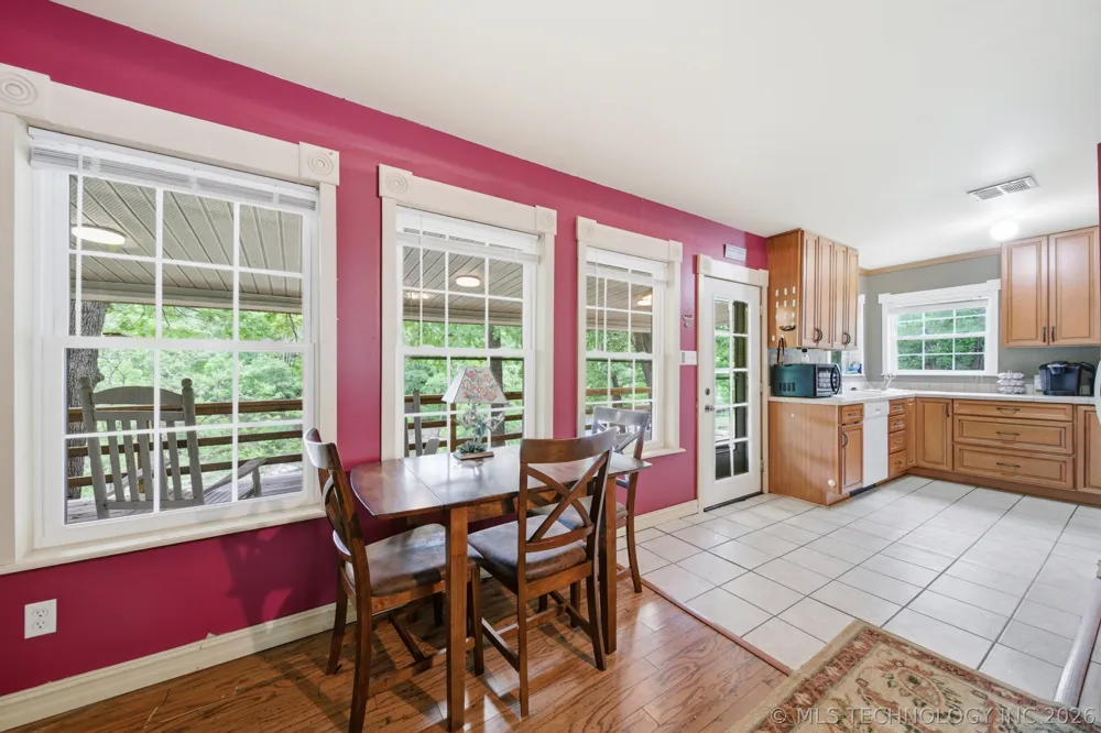 4248 W Pilot Drive Hulbert, OK 74441