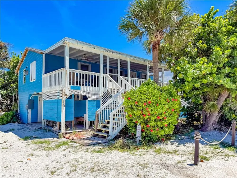 210 Nighthawk Drive Captiva, FL 33924