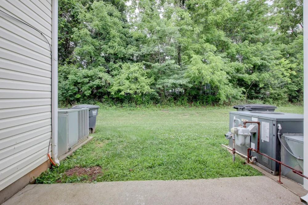 149 Alexander Blvd Clarksville, TN 37040