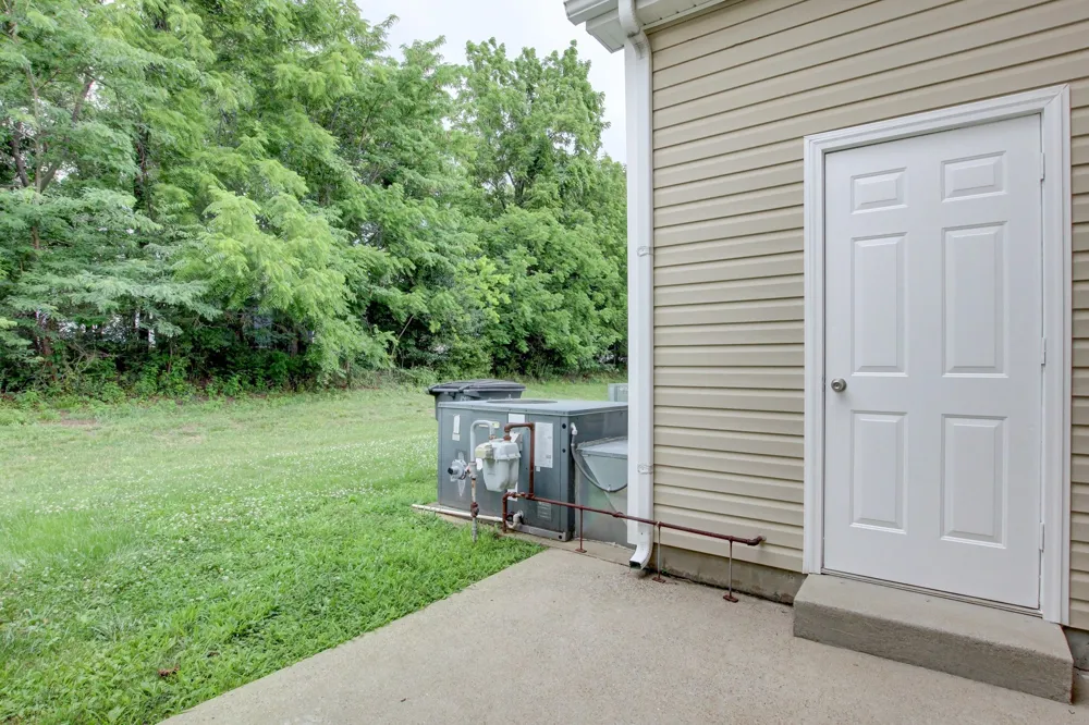 149 Alexander Blvd Clarksville, TN 37040
