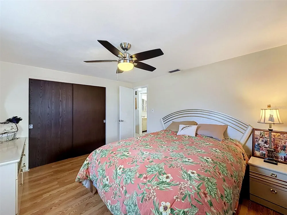 3649 HOLIDAY LAKE DRIVE Holiday, FL 34691
