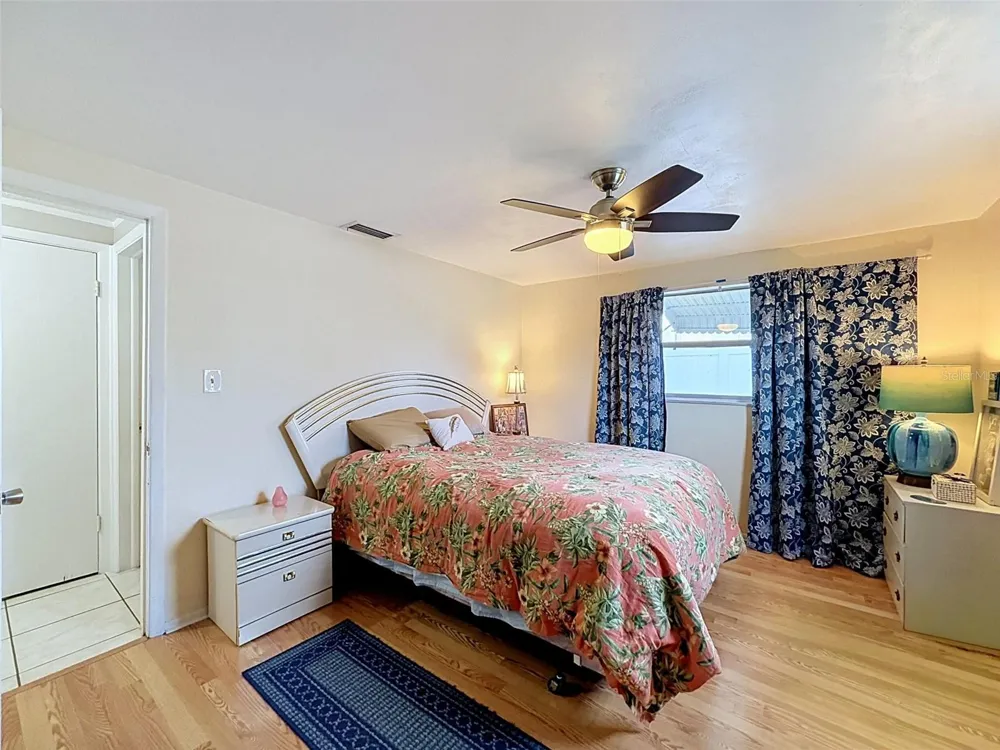 3649 HOLIDAY LAKE DRIVE Holiday, FL 34691
