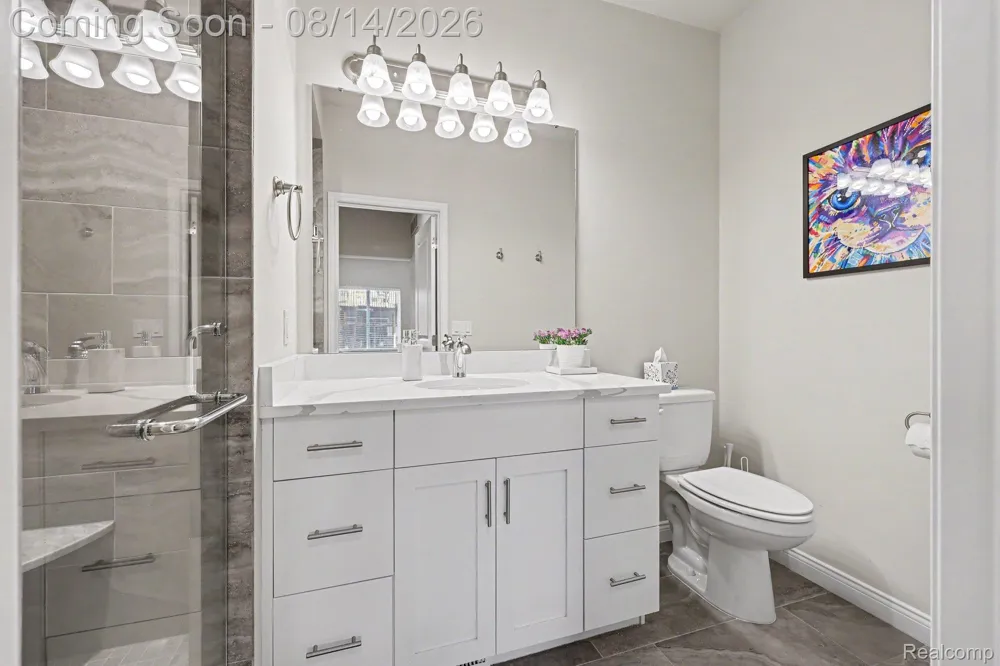 950 Sloane Court White Lake Charter Township, MI 48386