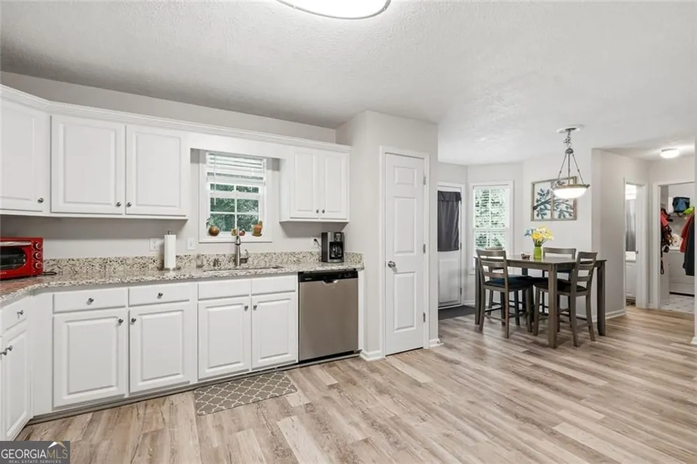 363 Barrington DR Hiram, GA 30141
