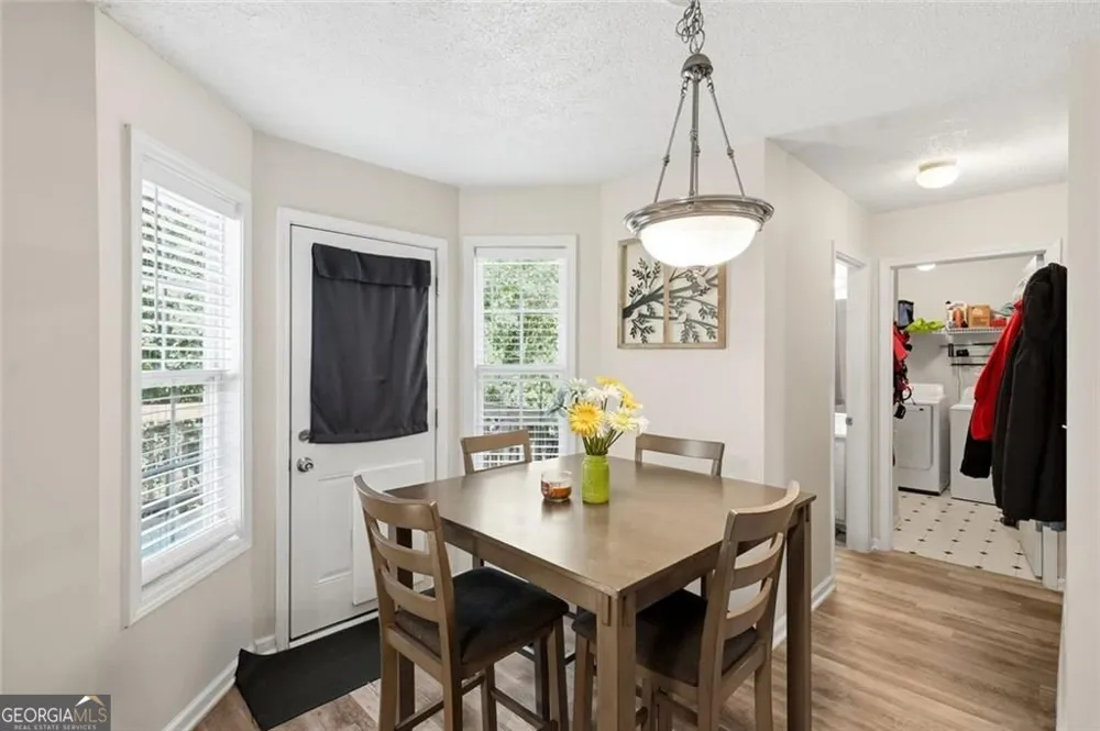 363 Barrington DR Hiram, GA 30141
