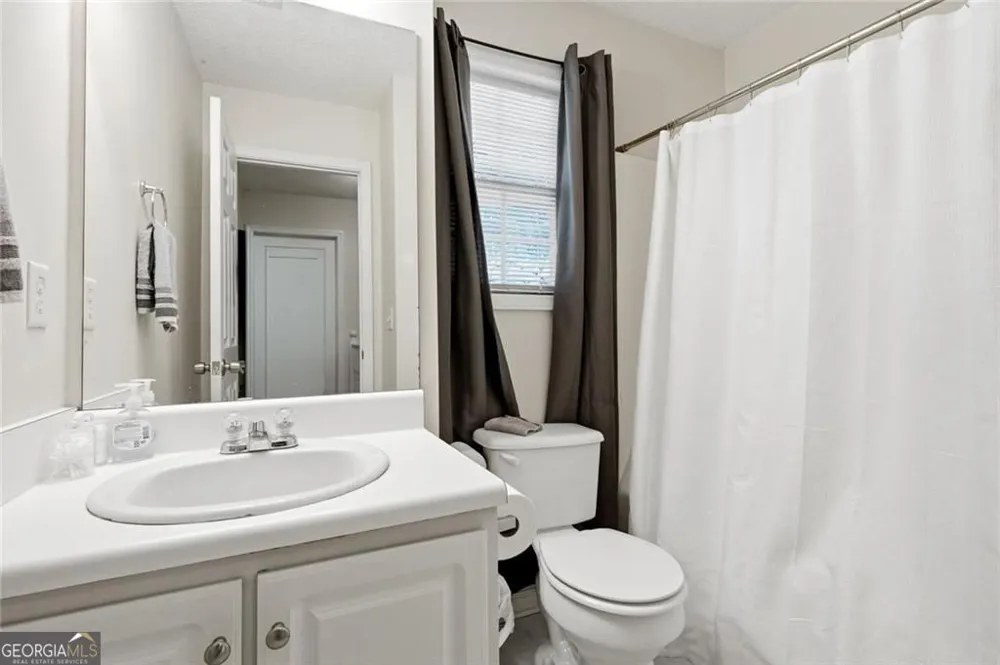 363 Barrington DR Hiram, GA 30141
