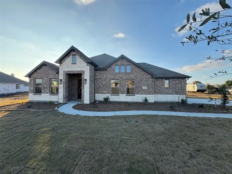 2420 Cross Timbers Drive