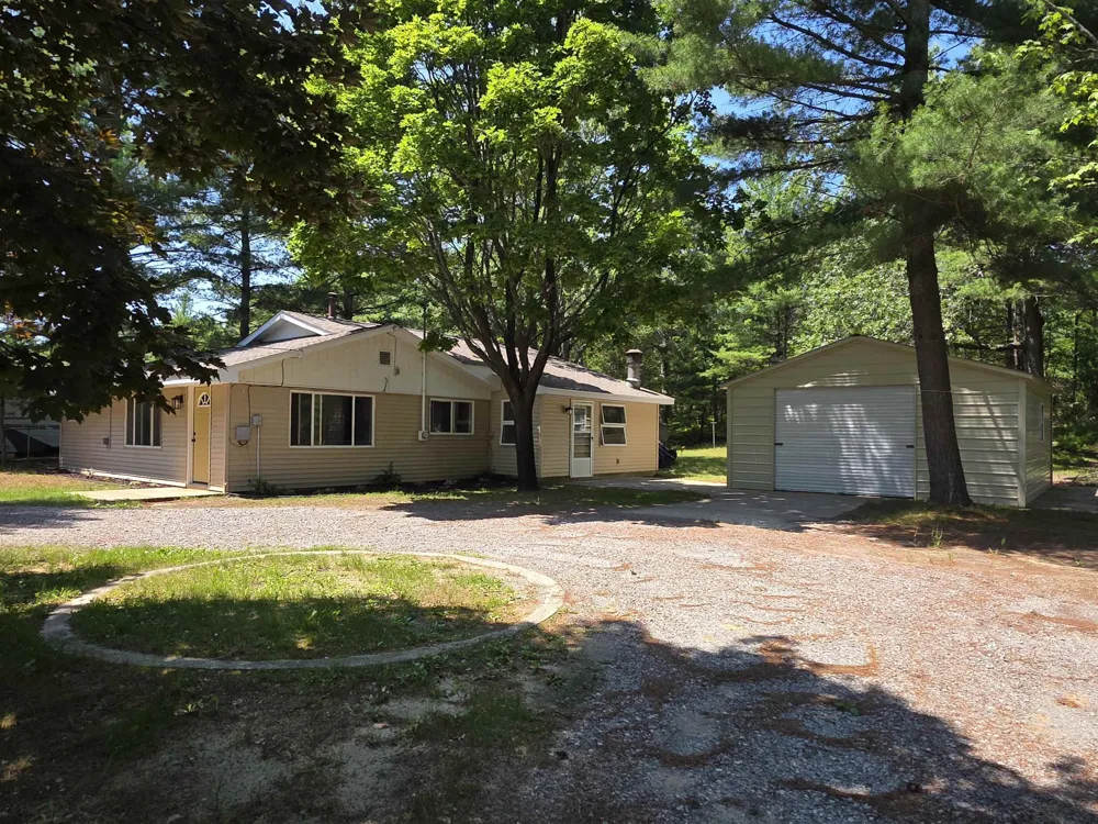1137 Wintergreen Street Baldwin Township, MI 48730