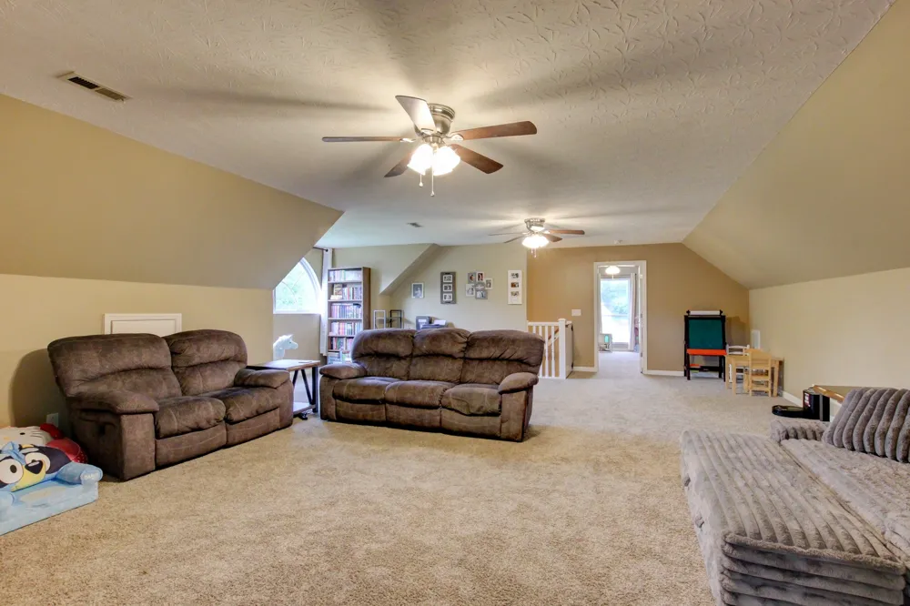 2964 Sweethome Rd Chapmansboro, TN 37035