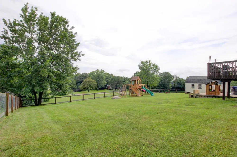 2964 Sweethome Rd Chapmansboro, TN 37035