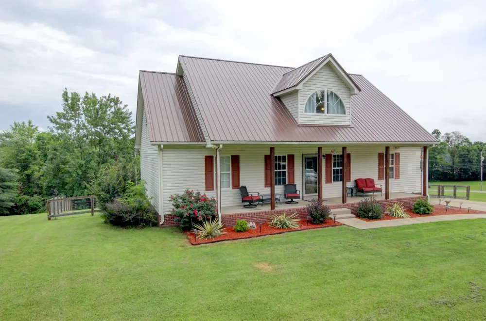 2964 Sweethome Rd Chapmansboro, TN 37035