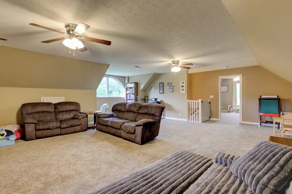 2964 Sweethome Rd Chapmansboro, TN 37035