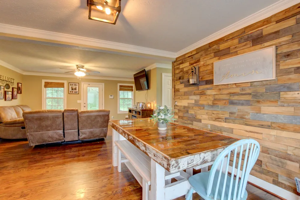 2964 Sweethome Rd Chapmansboro, TN 37035