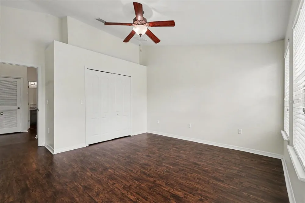 5520 KINGLETHILL DRIVE Lithia, FL 33547