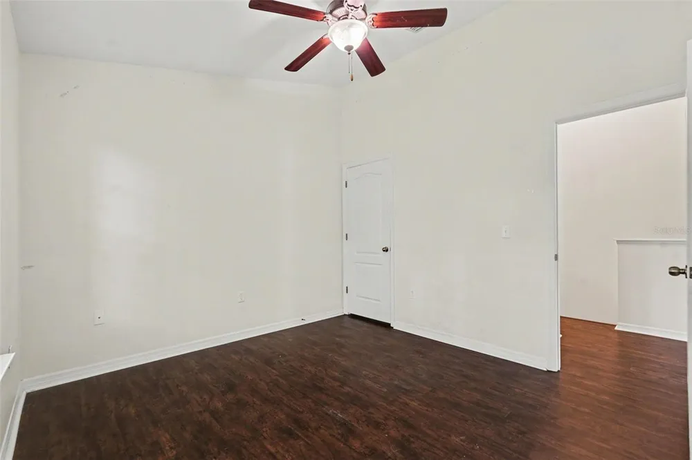 5520 KINGLETHILL DRIVE Lithia, FL 33547