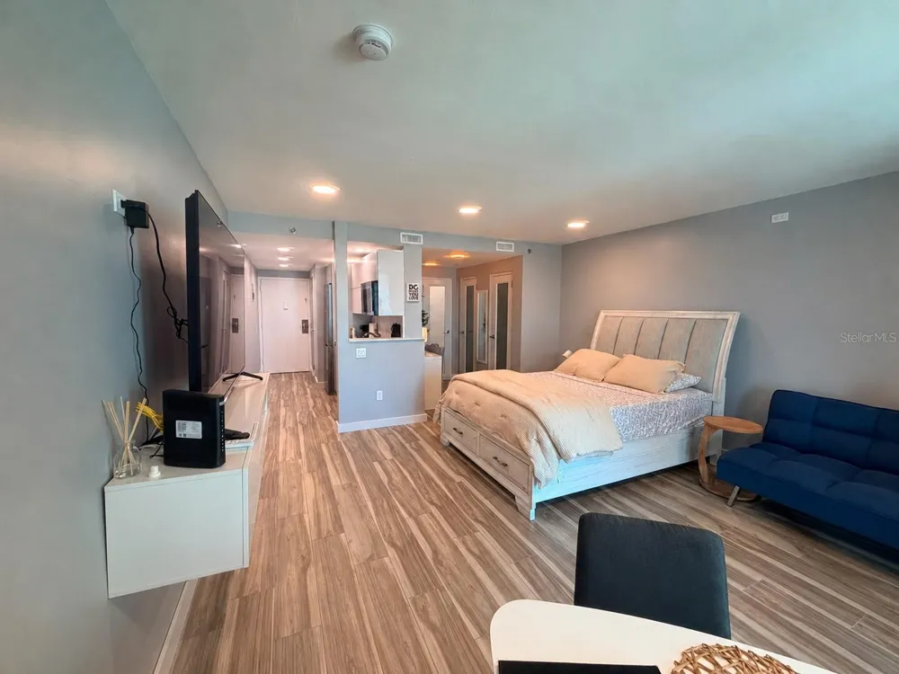 6165 AVE. ISLA VERDE #458 Carolina, PR 00979