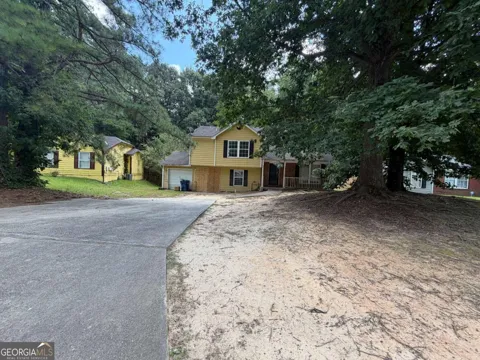 6495 Emerald Pointe CIR