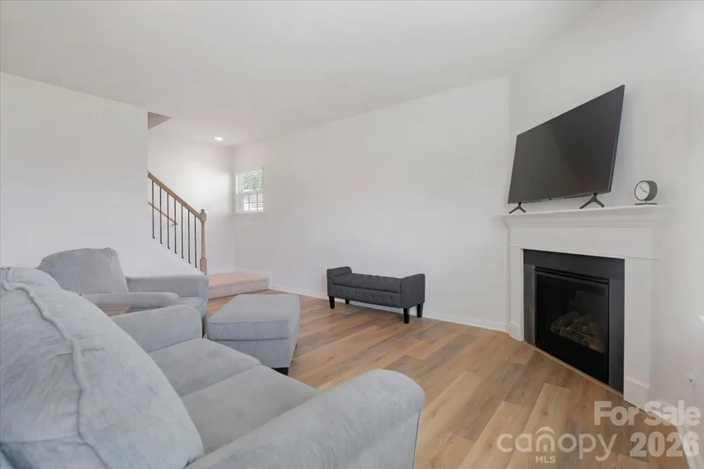 8013 Kennesaw Drive Gastonia, NC 28056