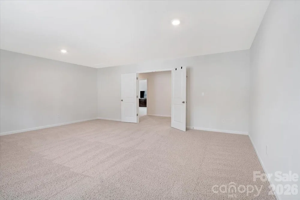 8013 Kennesaw Drive Gastonia, NC 28056