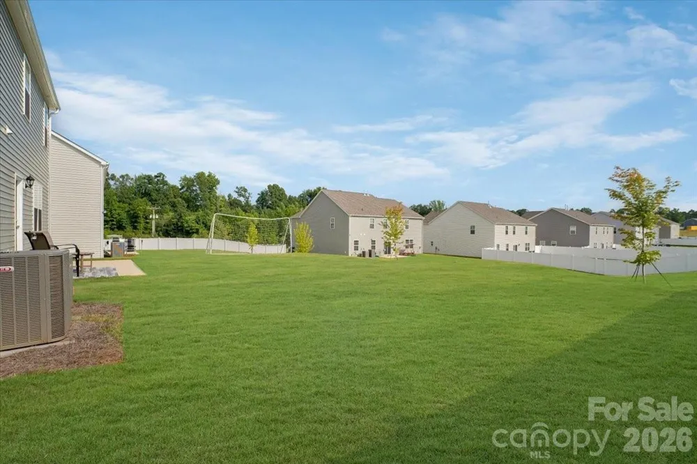 8013 Kennesaw Drive Gastonia, NC 28056