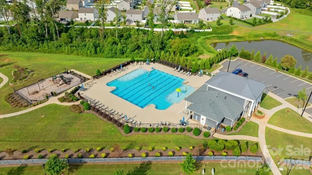 8013 Kennesaw Drive Gastonia, NC 28056