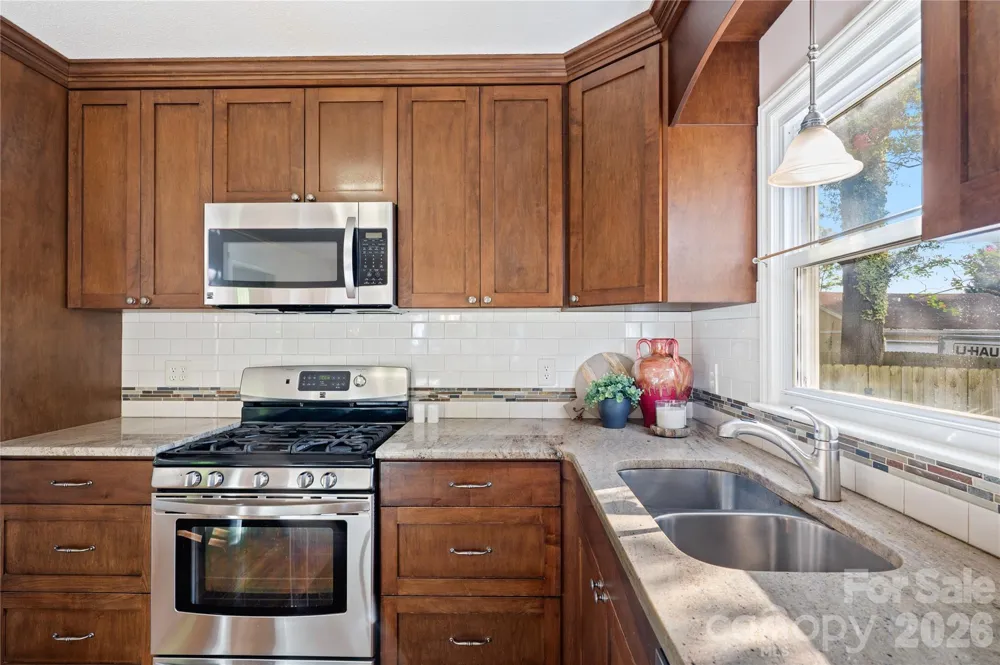 1533 Rivermont Drive Gastonia, NC 28054