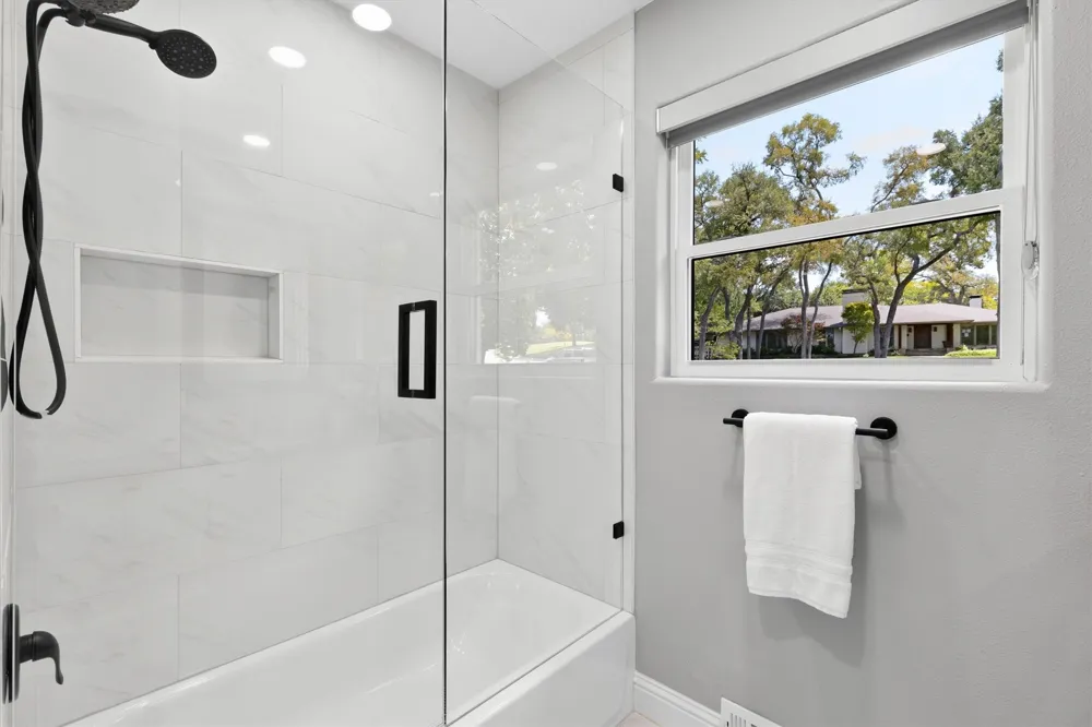11752 Valleydale Drive Dallas, TX 75230