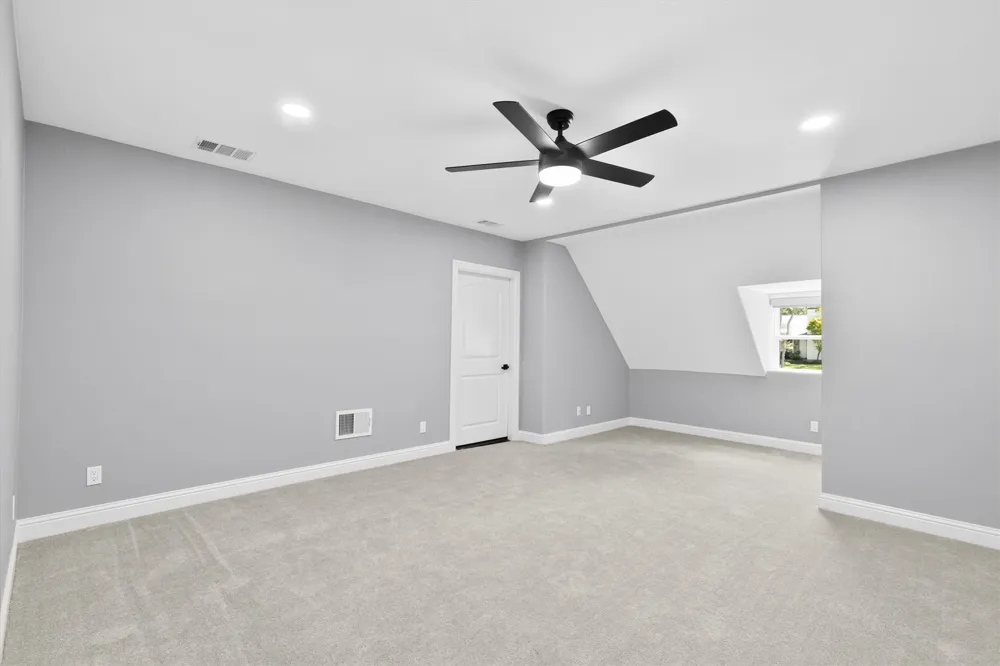 11752 Valleydale Drive Dallas, TX 75230