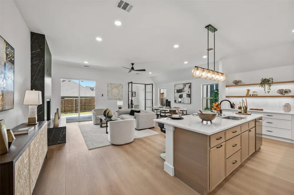 1223 Stagecoach Trail Justin, TX 76247