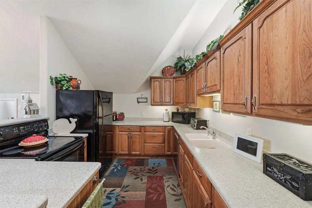 9018 Water Point Drive Beach City, TX 77523