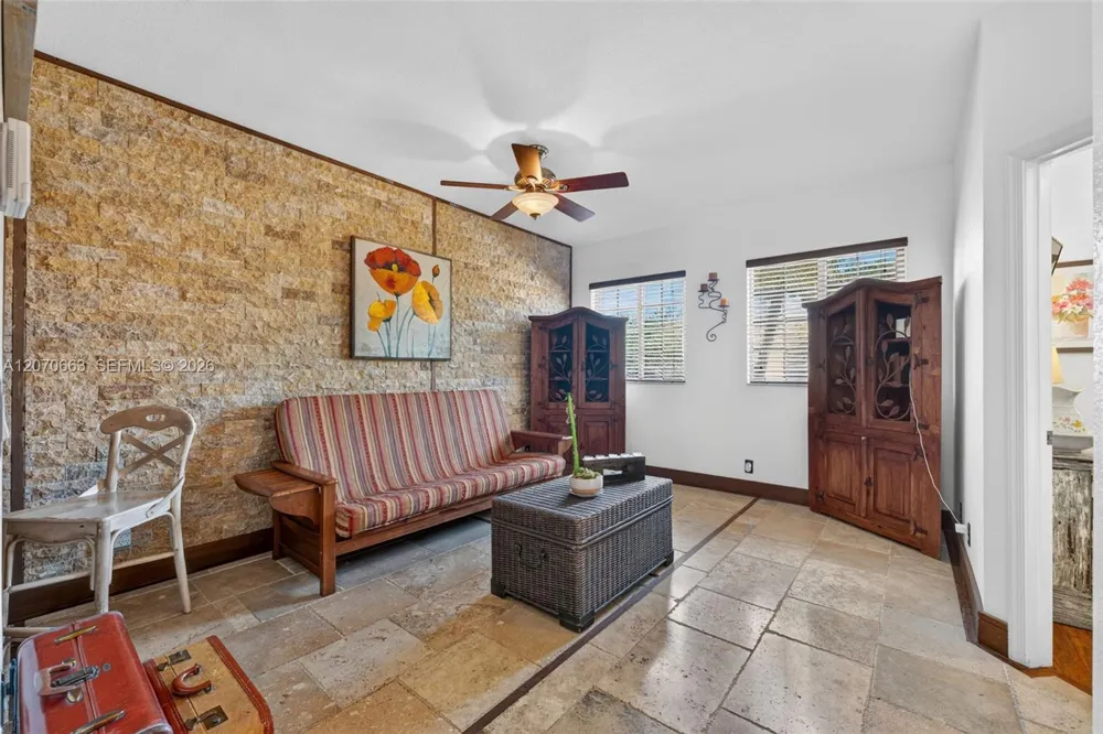 3251 NW 32nd Ter Oakland Park, FL 33309