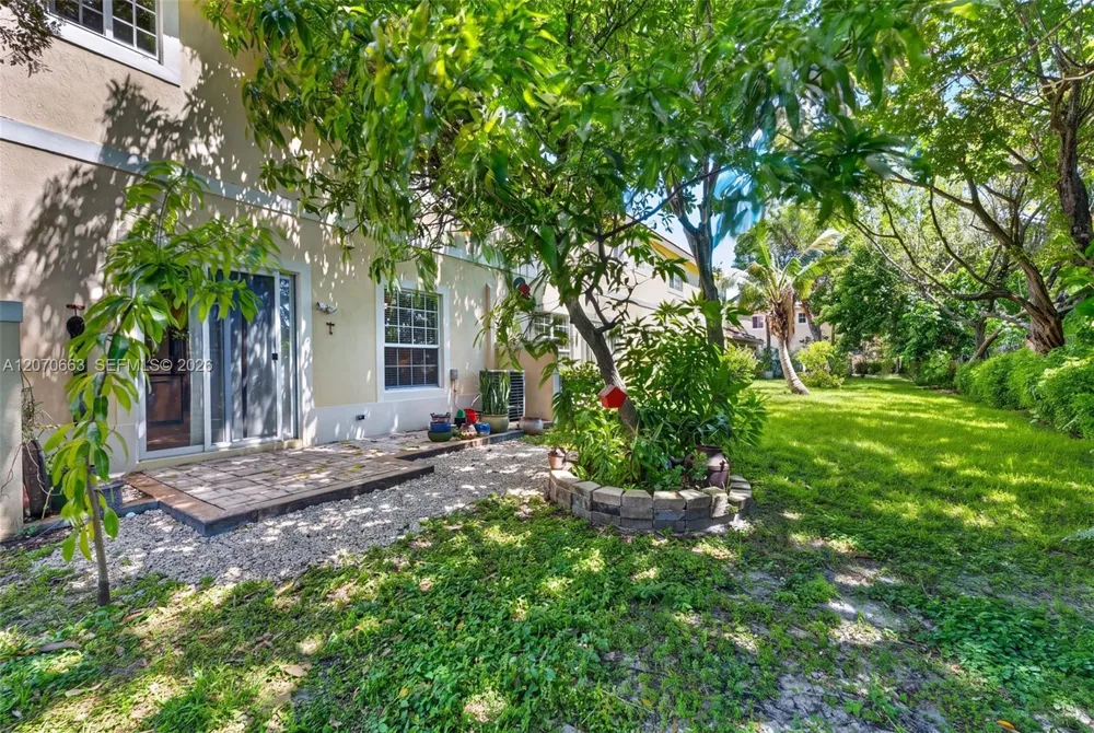 3251 NW 32nd Ter Oakland Park, FL 33309
