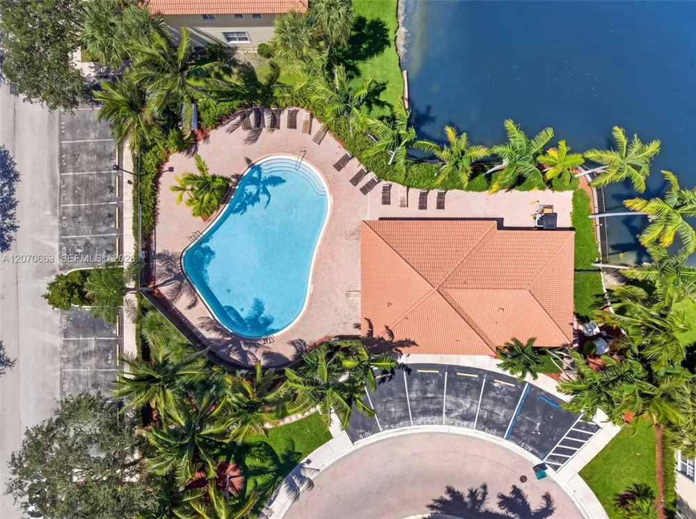 3251 NW 32nd Ter Oakland Park, FL 33309